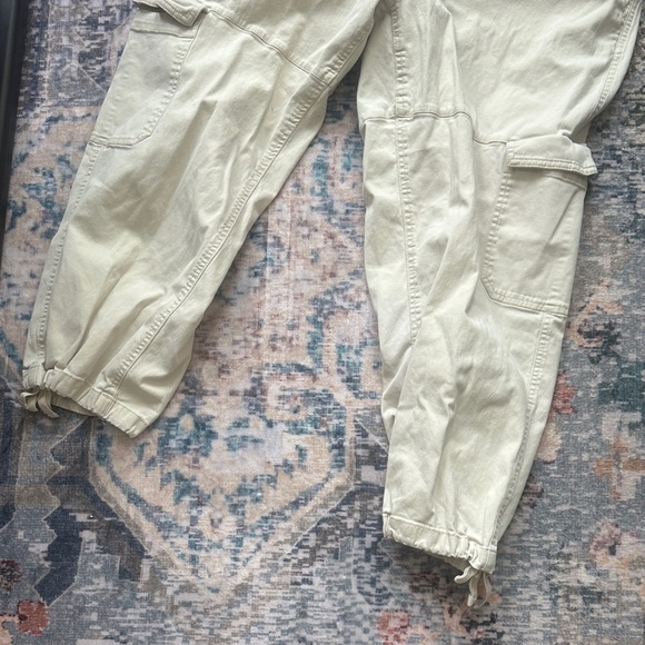 Men's Casual Cargo Pants - Cream - Picture 3 of 10